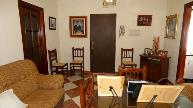 4 soveværelse Finca/Landehus til salg i Villanueva de la Concepcion med garage - € 260.000 (Ref: 9500693)