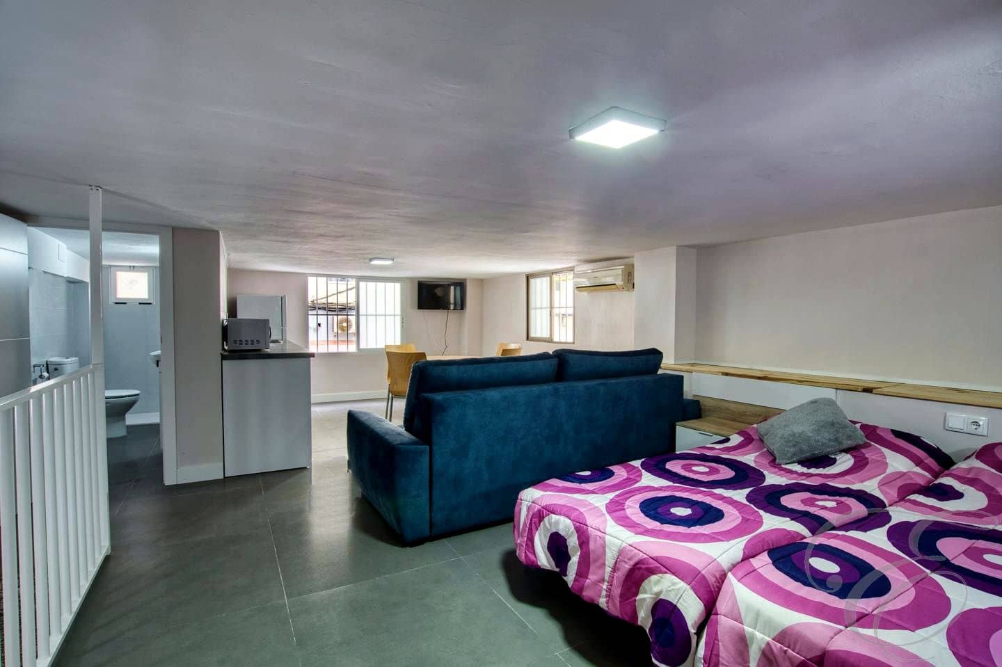 Flat for sale in Velez-Malaga - € 155,000 (Ref: 9503168)