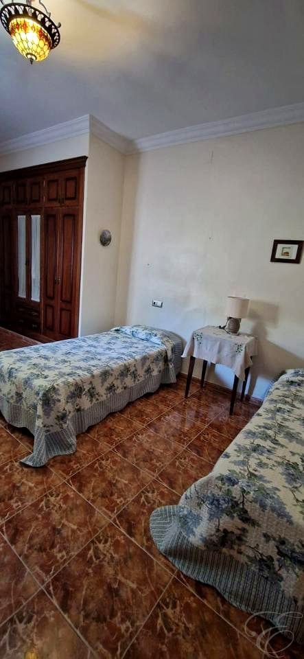 Chalet de 4 habitaciones en Caleta de Vélez en venta con piscina - 485.000 € (Ref: 9516376)