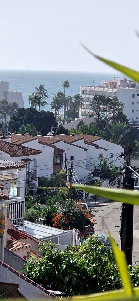 Chalet de 4 habitaciones en Caleta de Vélez en venta con piscina - 485.000 € (Ref: 9516376)