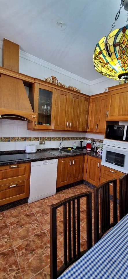 Chalet de 4 habitaciones en Caleta de Vélez en venta con piscina - 485.000 € (Ref: 9516376)
