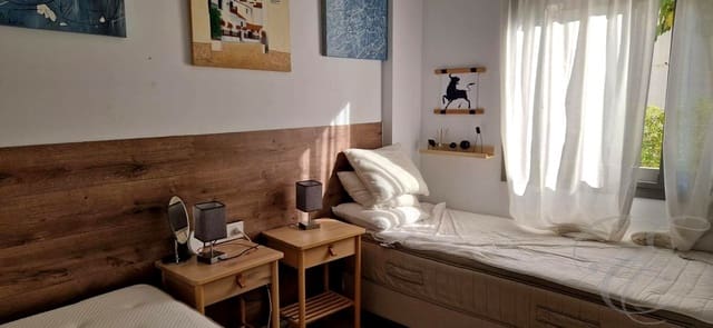 3 slaapkamer Flat te koop in Caleta de Vélez, Vélez-Málaga met zwembad garage - € 360.000 (Ref: 9522716)