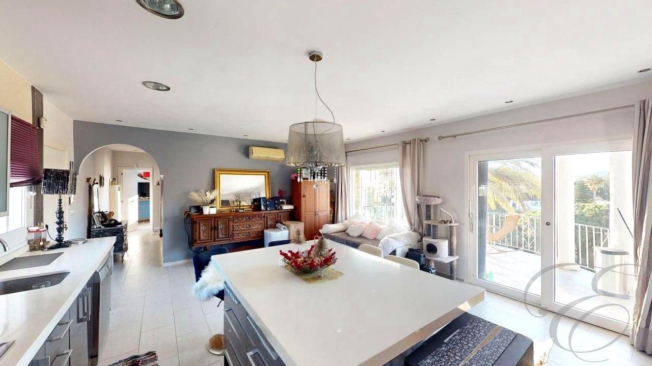 4 camera da letto Villa in vendita in Benajarafe con piscina garage - 650.000 € (Rif: 9534864)