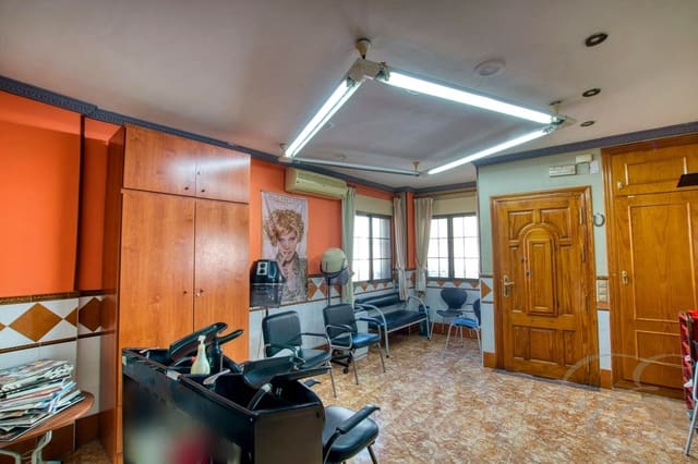 4 Zimmer Villa zu verkaufen in Periana mit Garage - 270.000 € (Ref: 9542118)