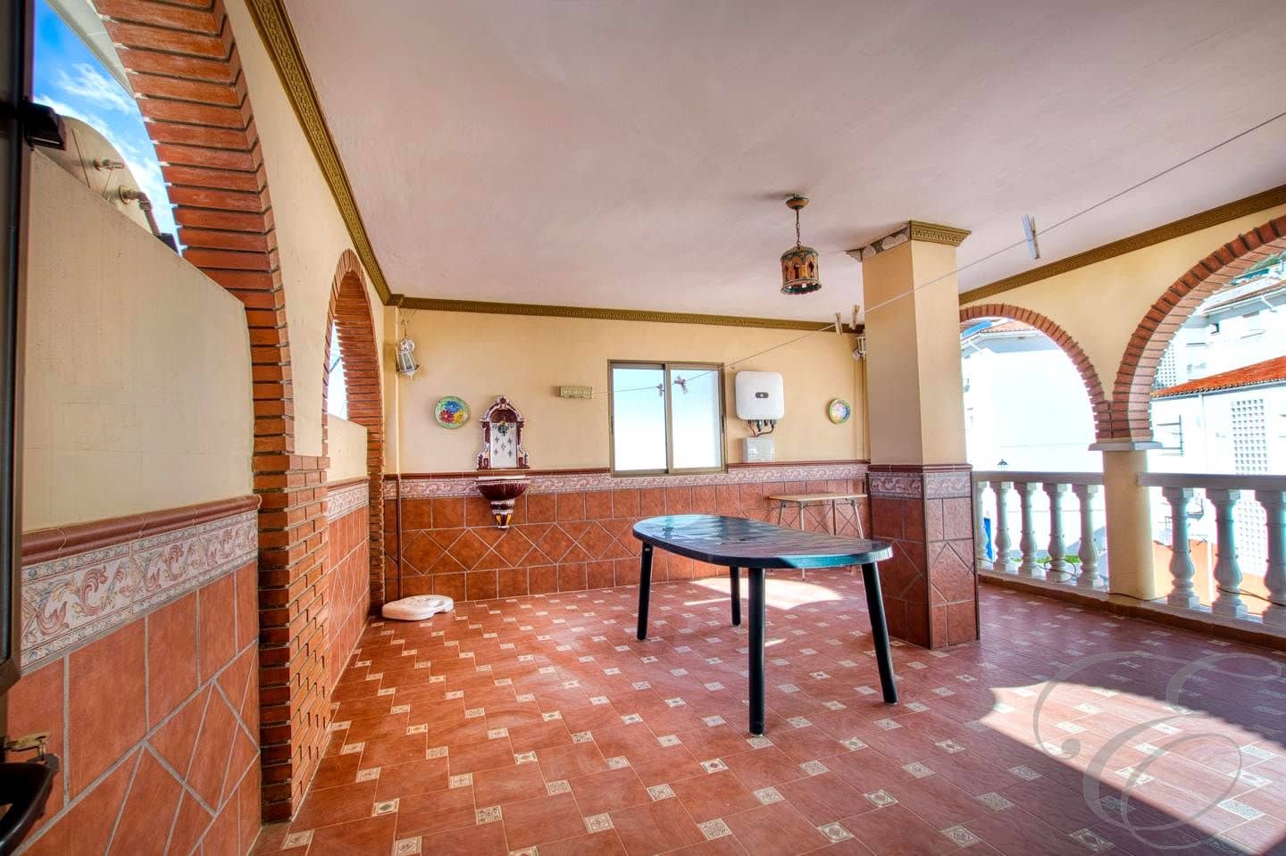 4 Zimmer Villa zu verkaufen in Periana mit Garage - 270.000 € (Ref: 9542118)