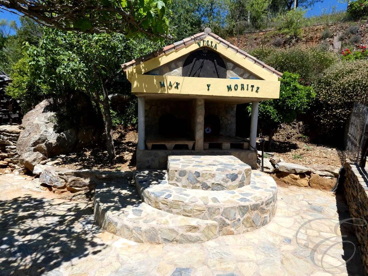 3 chambre Finca/Maison de Campagne à vendre à Casabermeja avec piscine garage - 265 000 € (Ref: 9550015)