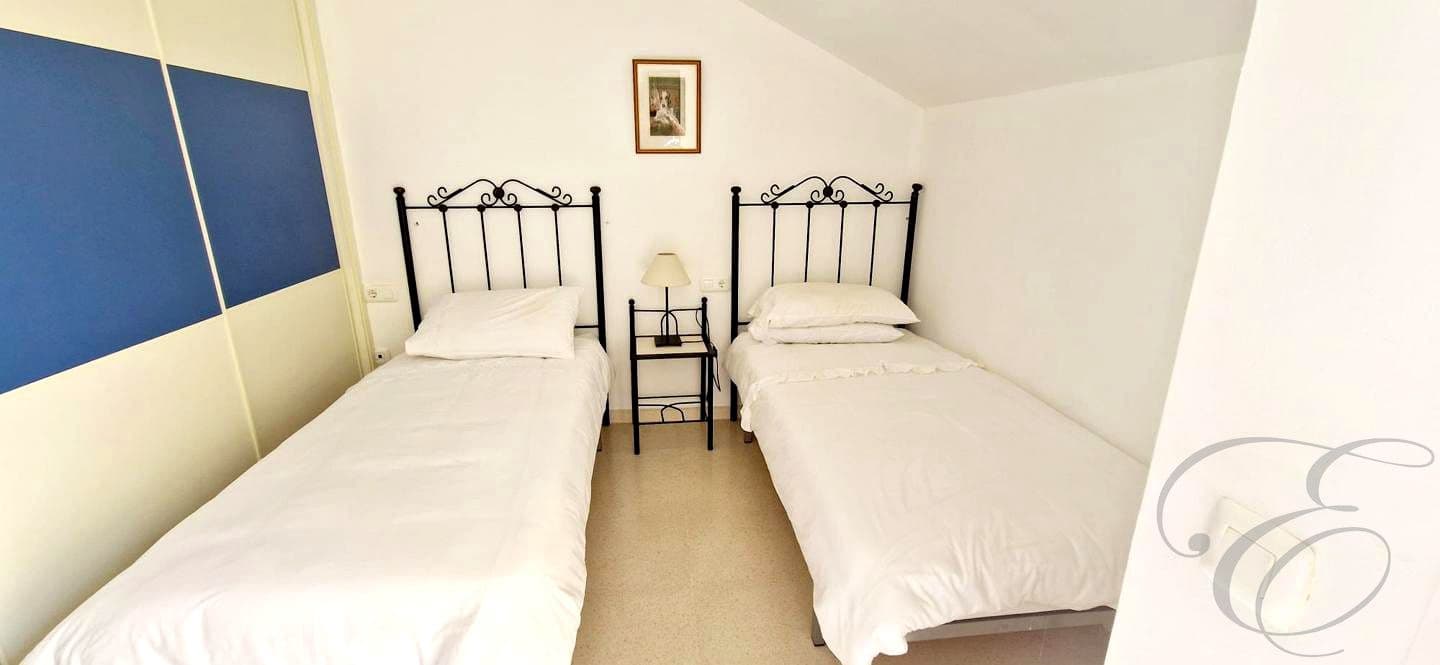 2 Zimmer Wohnung zu verkaufen in Mezquitilla mit Pool Garage - 235.000 € (Ref: 9611945)