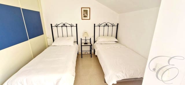 2 Zimmer Wohnung zu verkaufen in Mezquitilla, Vélez-Málaga mit Pool Garage - 235.000 € (Ref: 9611945)