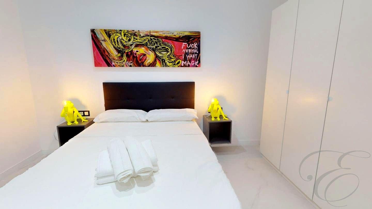 1 soverom Leilighet til salgs i Caleta de Velez - € 195 000 (Ref: 9618161)