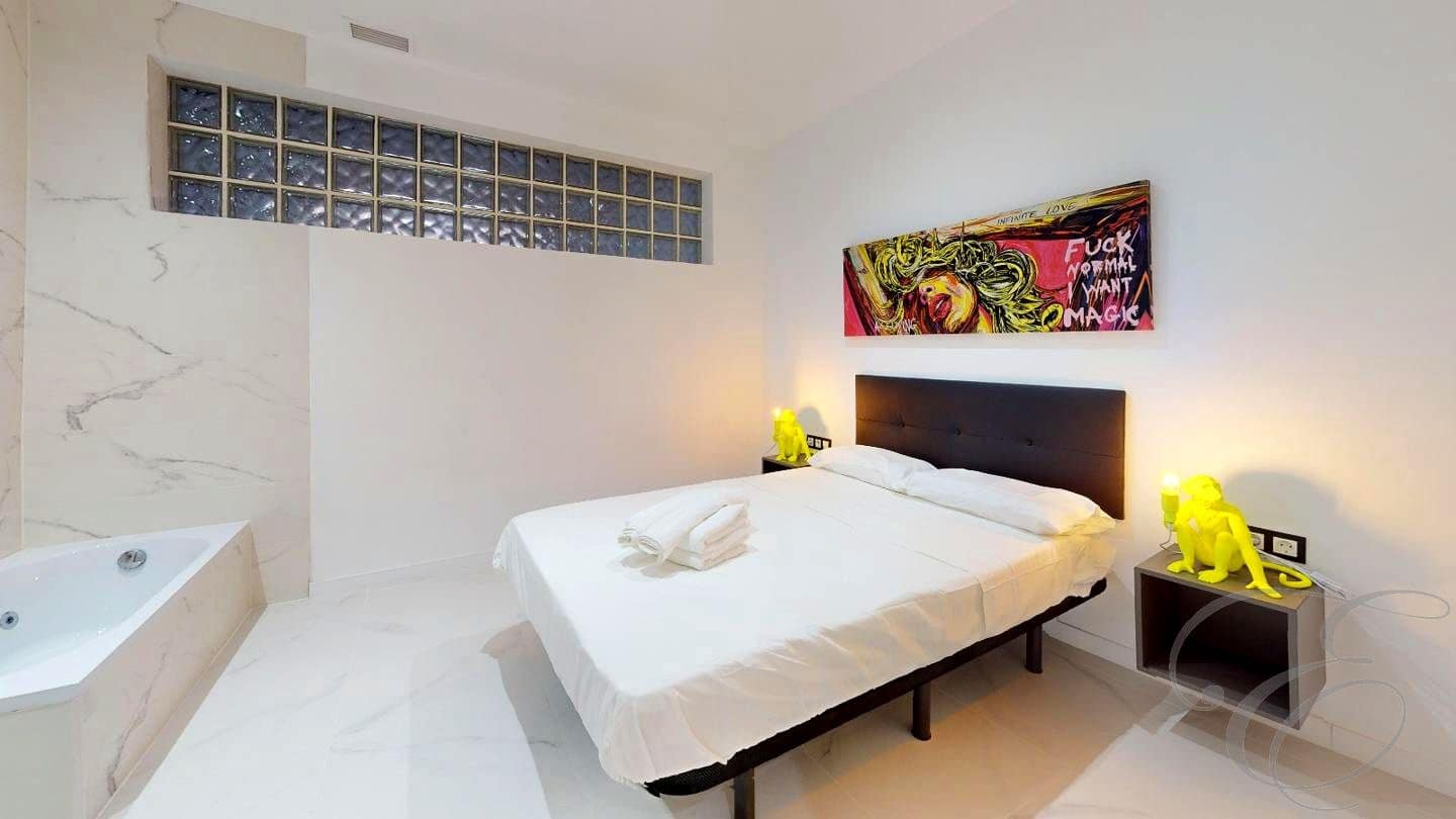 1 soverom Leilighet til salgs i Caleta de Velez - € 195 000 (Ref: 9618161)