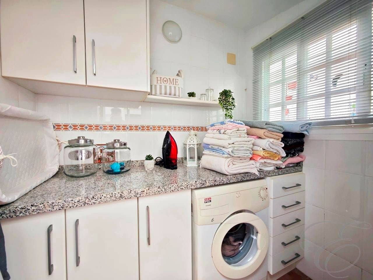 4 bedroom Villa for sale in Chilches with pool garage - € 429,000 (Ref: 9618162)