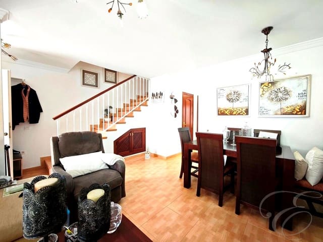 4 bedroom Villa for sale in Chilches, Vélez-Málaga with pool garage - € 429,000 (Ref: 9618162)