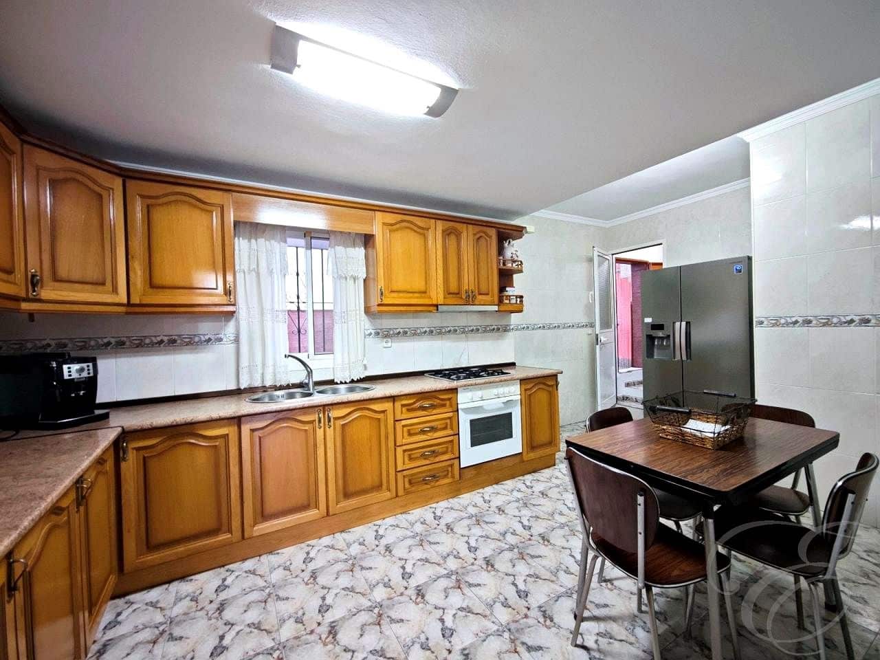 3 soverom Villa til salgs i Vinuela - € 150 000 (Ref: 9623124)