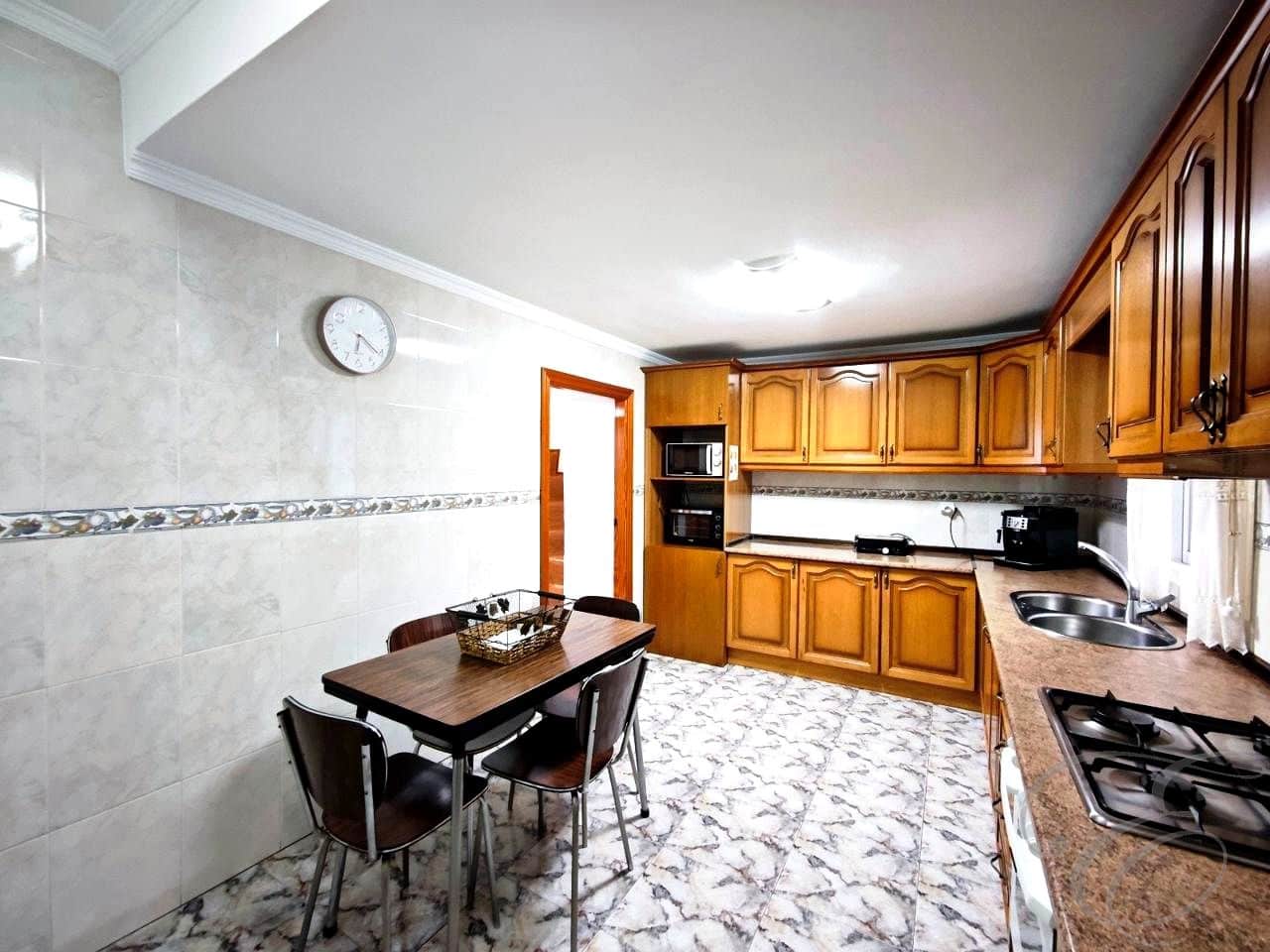 3 soverom Villa til salgs i Vinuela - € 150 000 (Ref: 9623124)