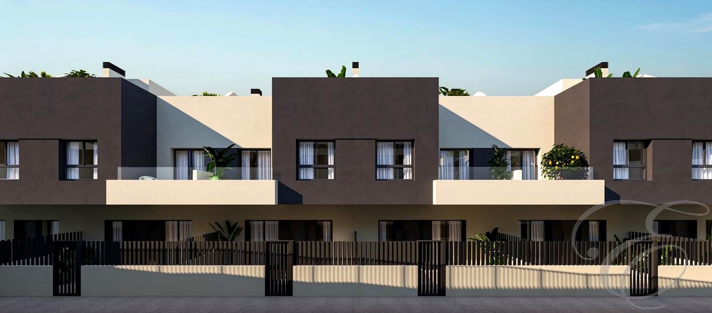 4 soveværelse Lejlighed til salg i Torre del Mar med swimmingpool garage - € 630.000 (Ref: 9626427)