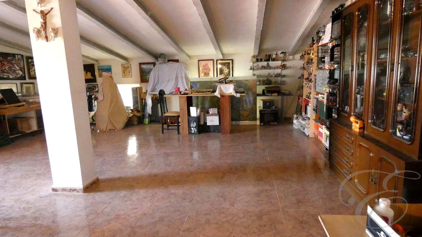 4 chambre Finca/Maison de Campagne à vendre à Moraleda de Zafayona avec garage - 250 000 € (Ref: 9650548)