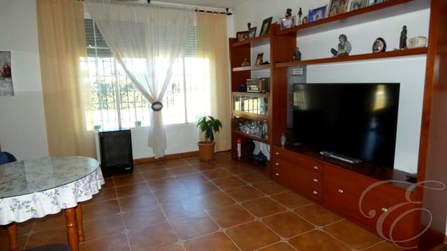 4 chambre Finca/Maison de Campagne à vendre à Moraleda de Zafayona avec garage - 250 000 € (Ref: 9650548)