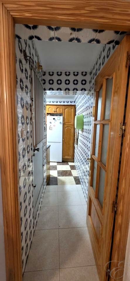 3 bedroom Villa for sale in Velez-Malaga - € 165,000 (Ref: 9665235)