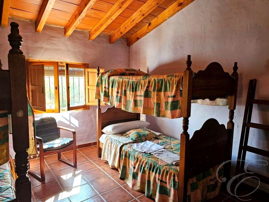 6 Zimmer Finca/Landgut zu verkaufen in Archidona mit Pool - 489.000 € (Ref: 9669276)