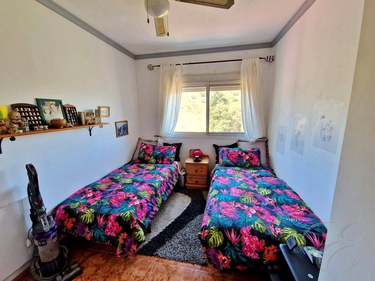 3 bedroom Villa for sale in Rubite with garage - € 299,000 (Ref: 9771032)