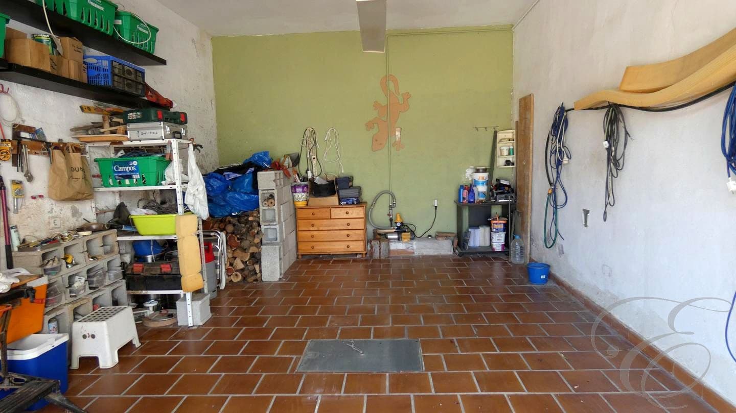 3 bedroom Villa for sale in Rubite with garage - € 299,000 (Ref: 9771032)