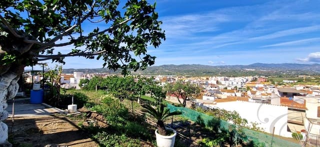 4 soverom Finca/Herregård til salgs i Vélez-Málaga med garasje - € 395 000 (Ref: 9771033)