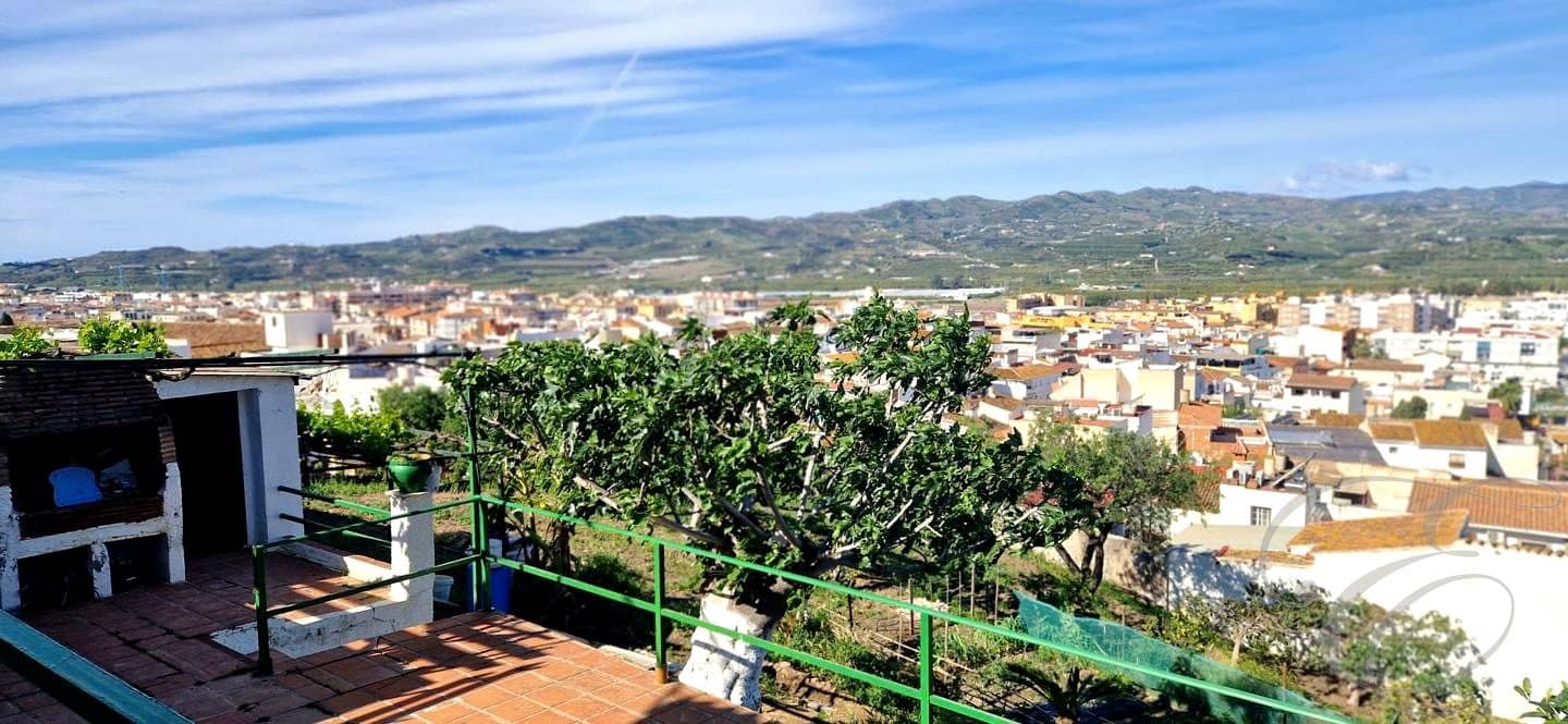 4 soverom Finca/Herregård til salgs i Velez-Malaga med garasje - € 395 000 (Ref: 9771033)