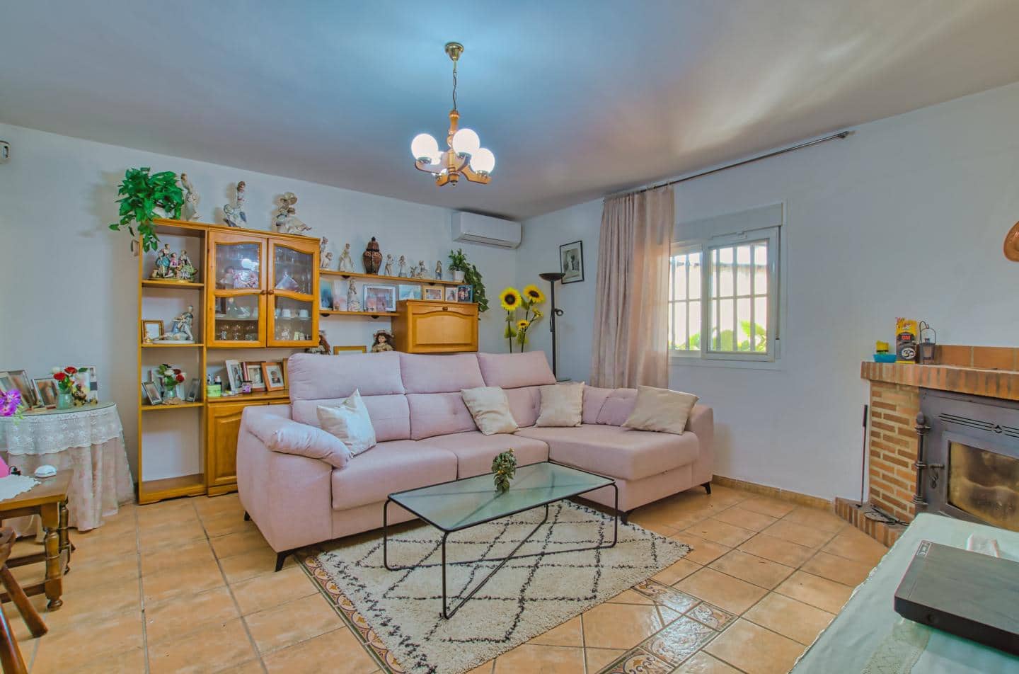 4 makuuhuone Huvila myytävänä paikassa Alcaucin mukana uima-altaan - 375 000 € (Ref: 9778771)