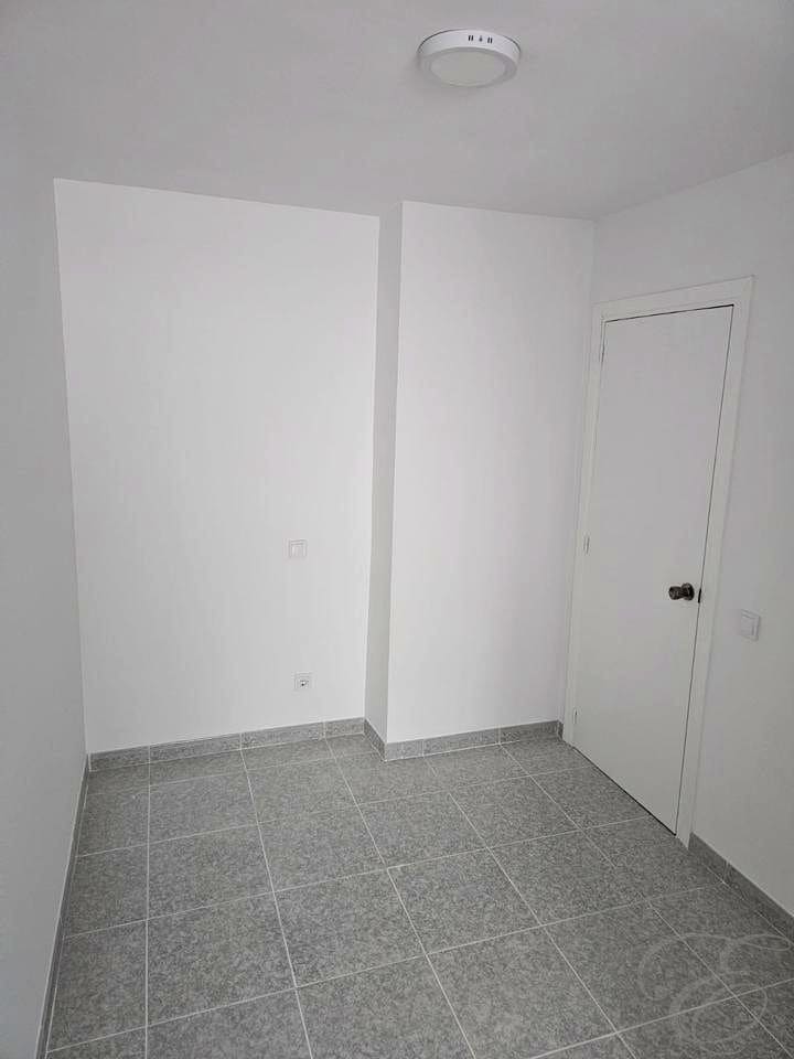 Chalet de 2 habitaciones en Manilva en venta con piscina - 265.000 € (Ref: 9798058)