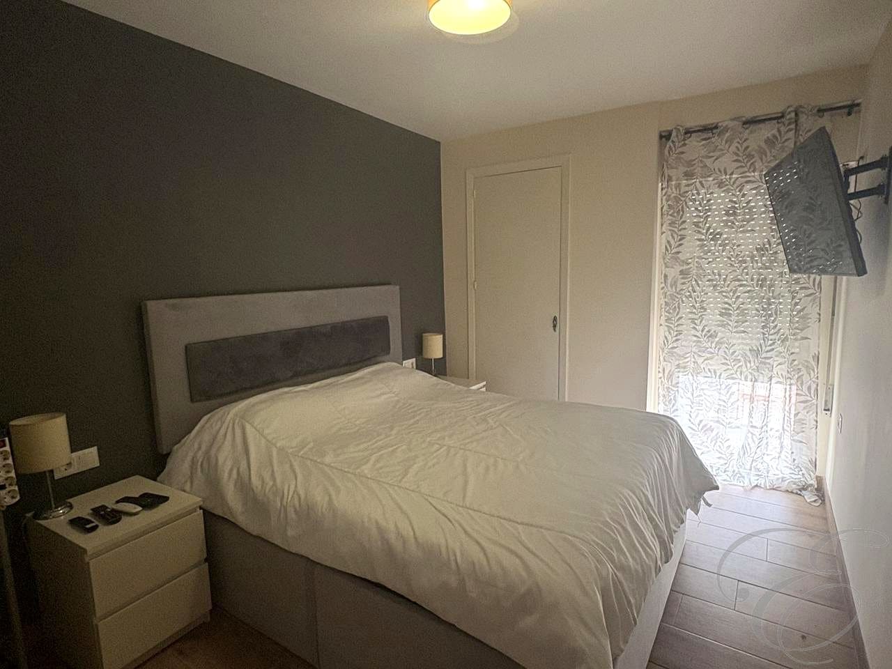 3 soveværelse Lejlighed til leje i Torre del Mar med swimmingpool - € 1.000 (Ref: 9815069)