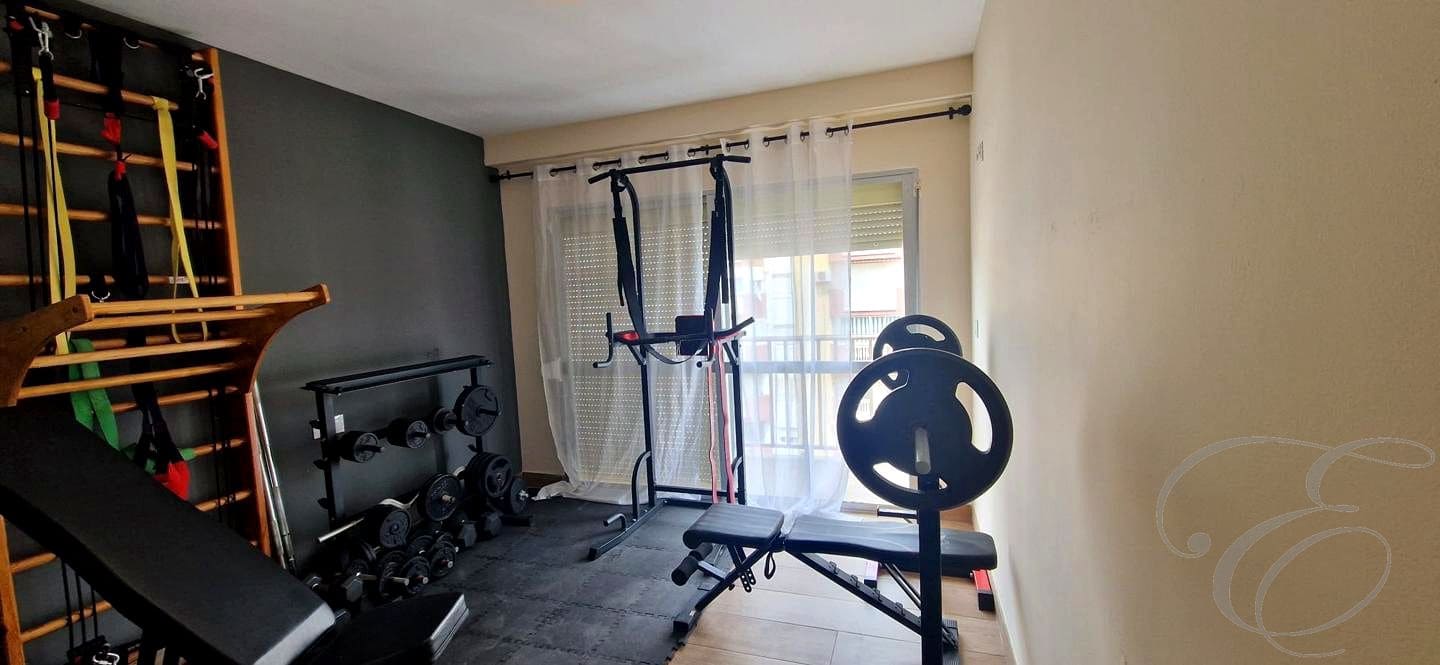 3 soveværelse Lejlighed til leje i Torre del Mar med swimmingpool - € 1.000 (Ref: 9815069)