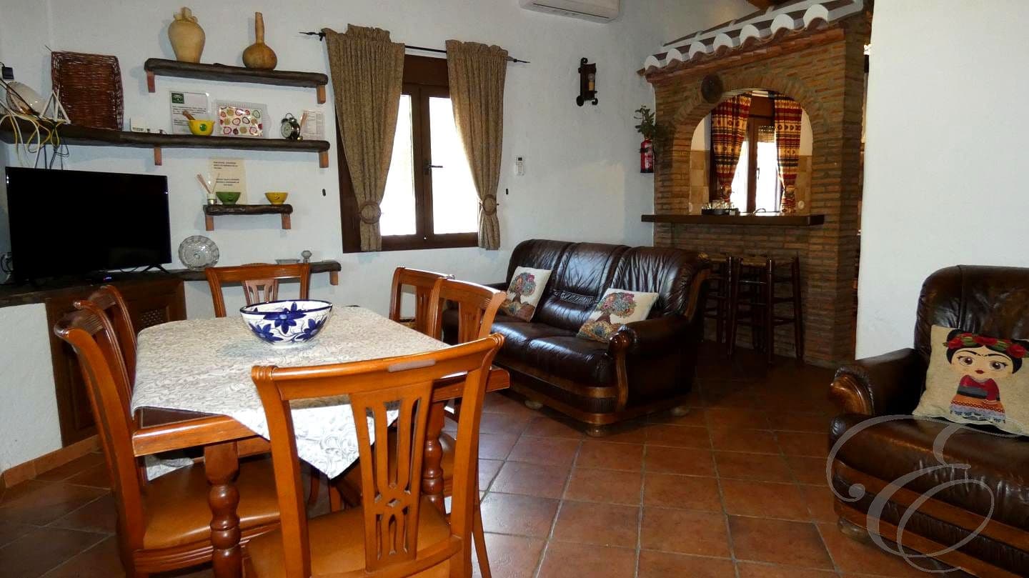 3 chambre Finca/Maison de Campagne à vendre à Competa avec piscine garage - 365 000 € (Ref: 9819383)