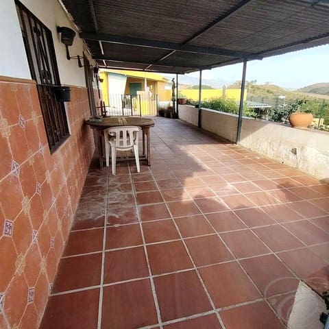 5 sypialnia Willa na sprzedaż w Vélez-Málaga - 265 000 € (Ref: 9821620)