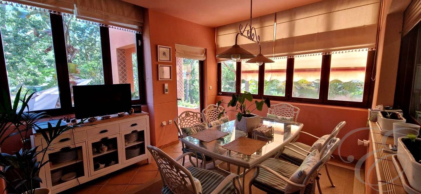 4 bedroom Villa for sale in Motril with pool garage - € 599,500 (Ref: 9829626)
