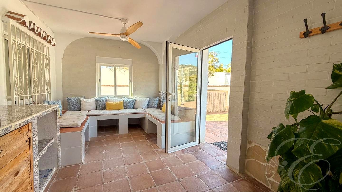 5 Zimmer Villa zu verkaufen in Nerja mit Pool - 1.099.000 € (Ref: 9829923)