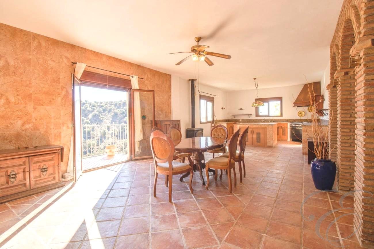 3 chambre Finca/Maison de Campagne à vendre à Riogordo - 240 000 € (Ref: 9830220)