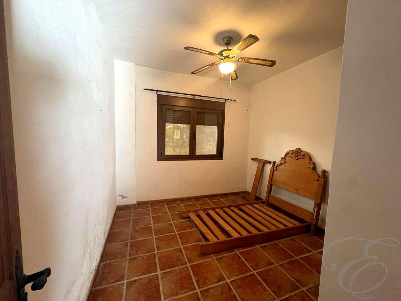 3 bedroom Finca/Country House for sale in Riogordo - € 240,000 (Ref: 9830220)