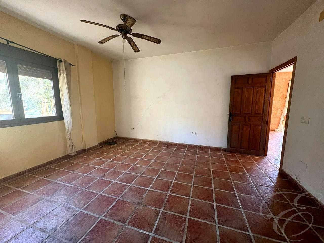 3 bedroom Finca/Country House for sale in Riogordo - € 240,000 (Ref: 9830220)