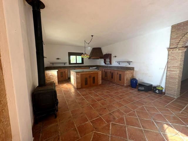 3 soveværelse Finca/Landehus til salg i Riogordo - € 240.000 (Ref: 9830220)