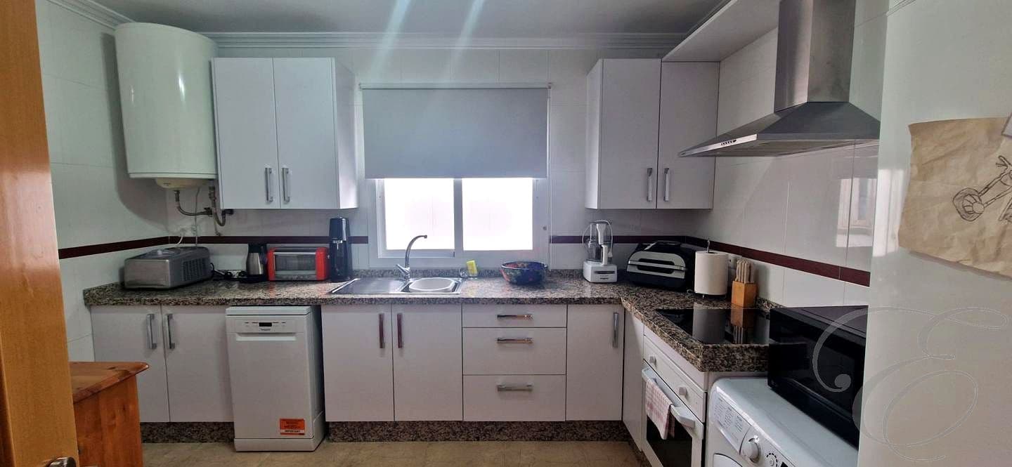 Piso de 2 habitaciones en Torrox en venta con garaje - 350.000 € (Ref: 9832994)