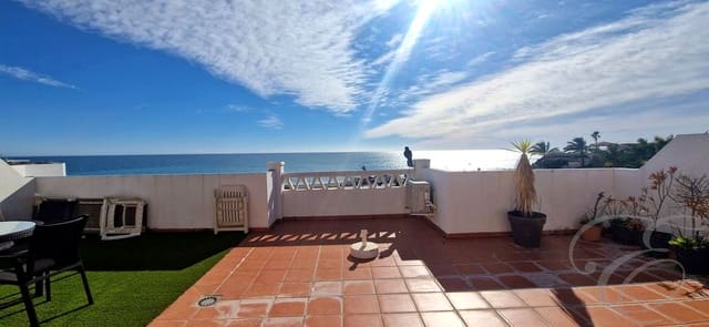 Piso de 2 habitaciones en Torrox Pueblo, Torrox en venta con garaje - 350.000 € (Ref: 9832994)