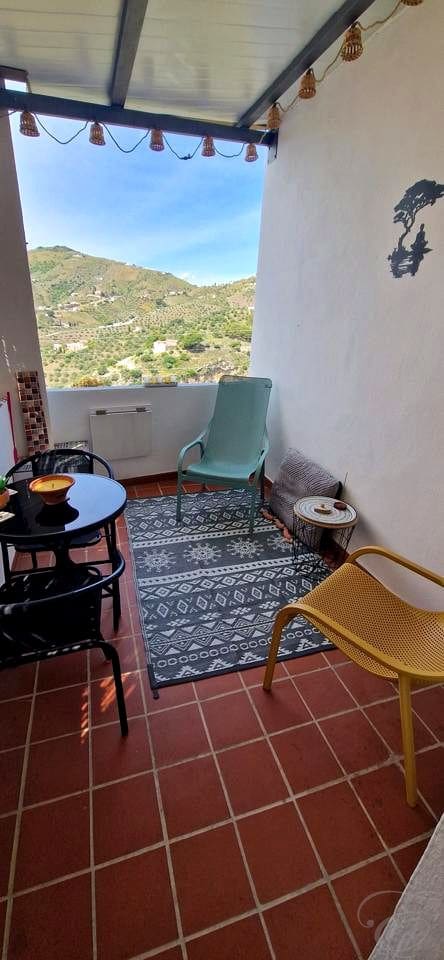 3 bedroom Villa for sale in Canillas de Albaida with garage - € 249,500 (Ref: 9844428)
