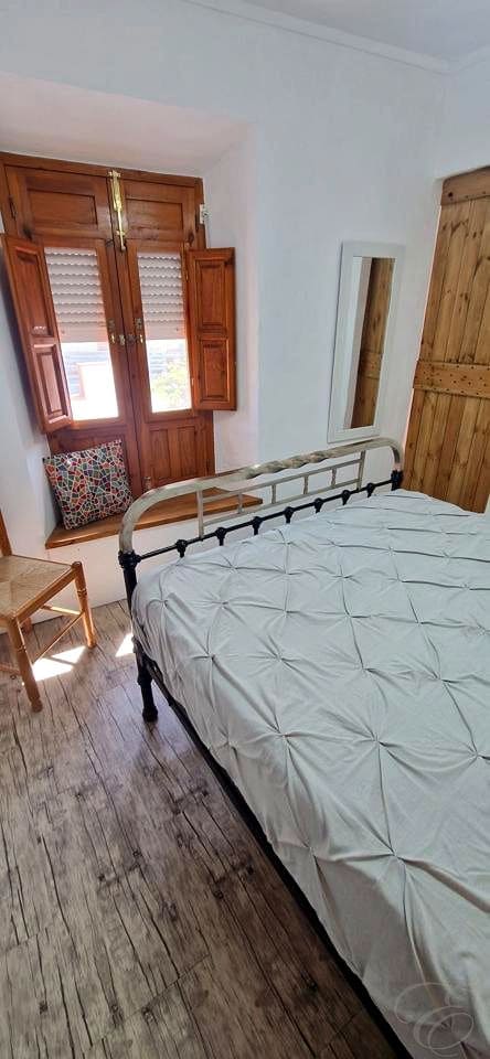 3 bedroom Villa for sale in Canillas de Albaida with garage - € 249,500 (Ref: 9844428)