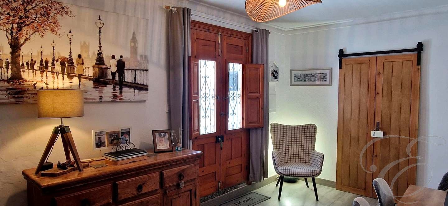 3 bedroom Villa for sale in Canillas de Albaida with garage - € 249,500 (Ref: 9844428)