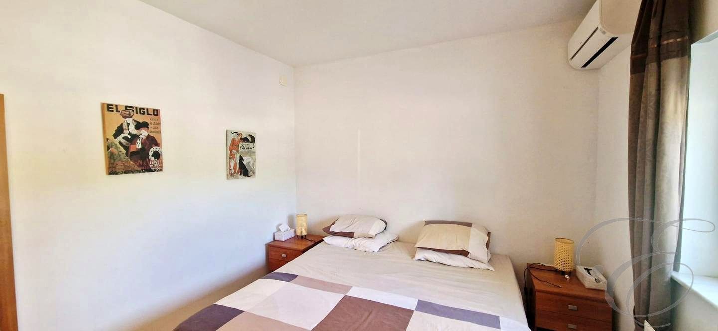 3 bedroom Villa for sale in Vinuela with pool garage - € 590,000 (Ref: 9866117)