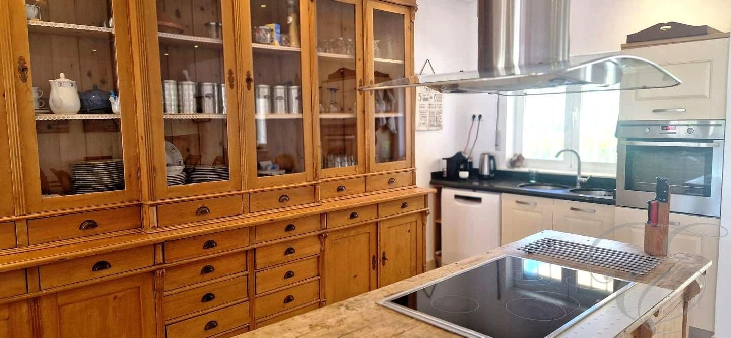 3 bedroom Villa for sale in Vinuela with pool garage - € 590,000 (Ref: 9866117)