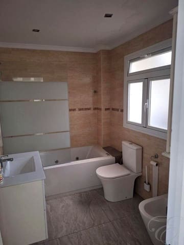 3 soverom Villa til salgs i Salobreña - € 259 000 (Ref: 9866172)