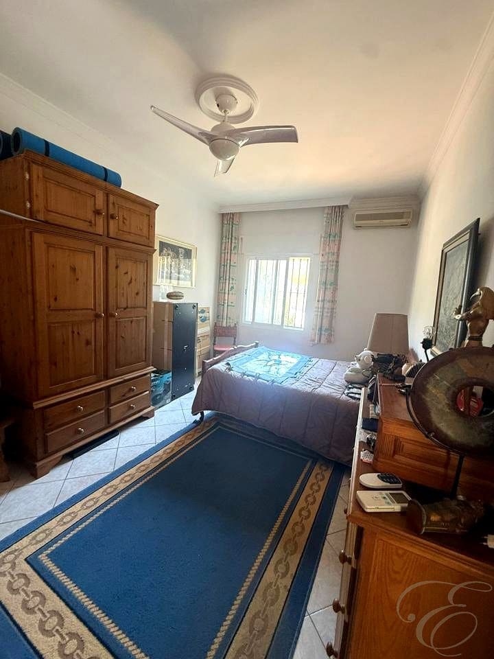3 chambre Finca/Maison de Campagne à vendre à Algarrobo avec piscine garage - 550 000 € (Ref: 9872569)