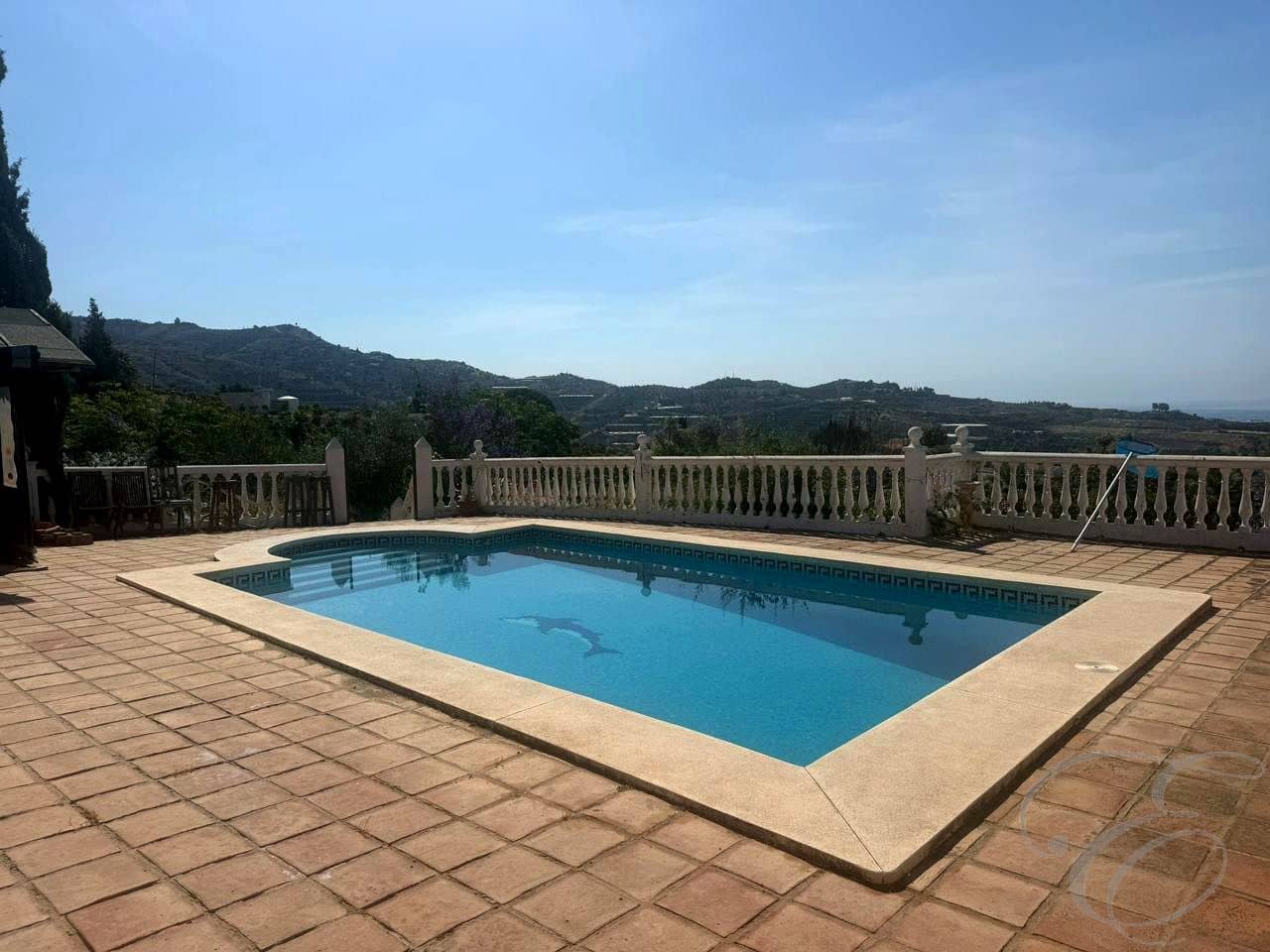 3 chambre Finca/Maison de Campagne à vendre à Algarrobo avec piscine garage - 550 000 € (Ref: 9872569)