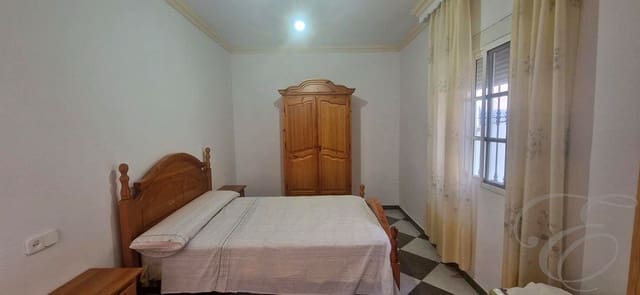 4 sovrum Finca/Hus på landet till salu i Villanueva de la Concepcion med pool garage - 287 000 € (Ref: 9891106)